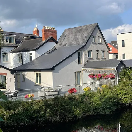 ضيافة شاندون بيلز